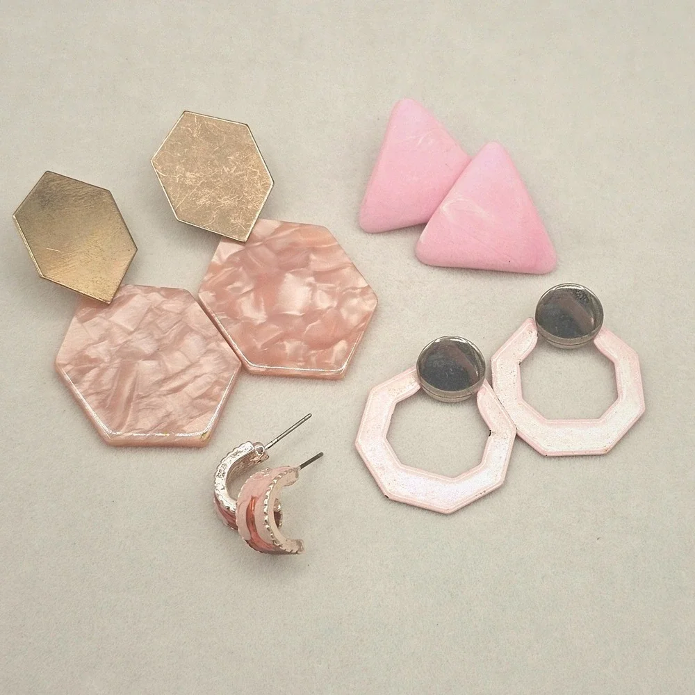 Vintage Geometric Pink Earring Lot 4 Pairs Gold Silver Tones Retro Mod Jewelry